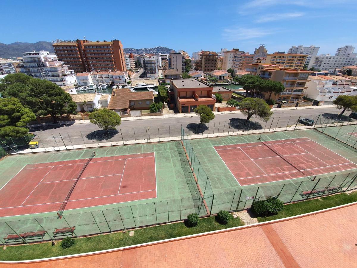 Estudio Grisland Pool Appartamento Roses